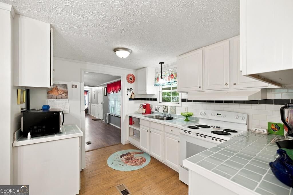 222 Tommys Trail Forsyth - Photo 17