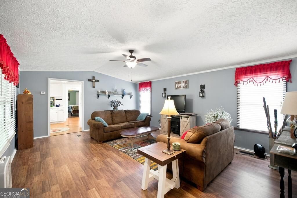 222 Tommys Trail Forsyth - Photo 9