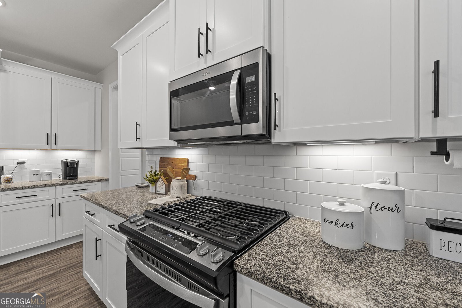 202 Jefferson Avenue Canton - Photo 8