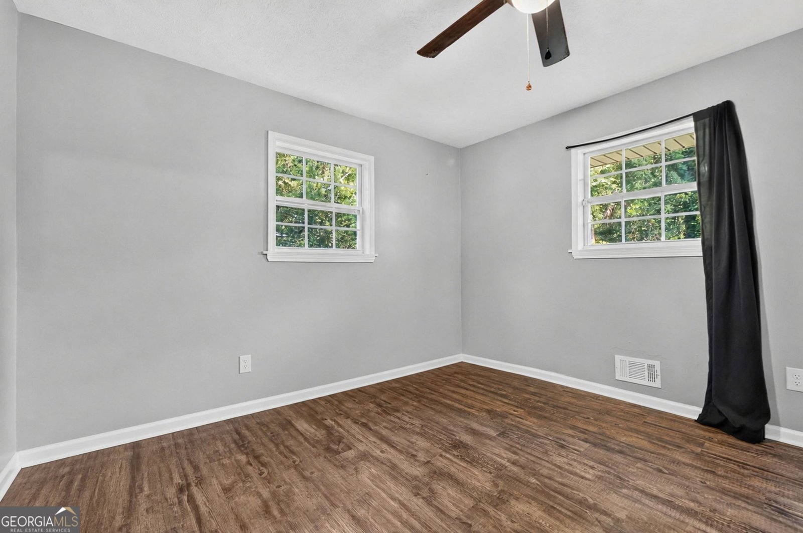 329 Dale Dr Griffin - Photo 18