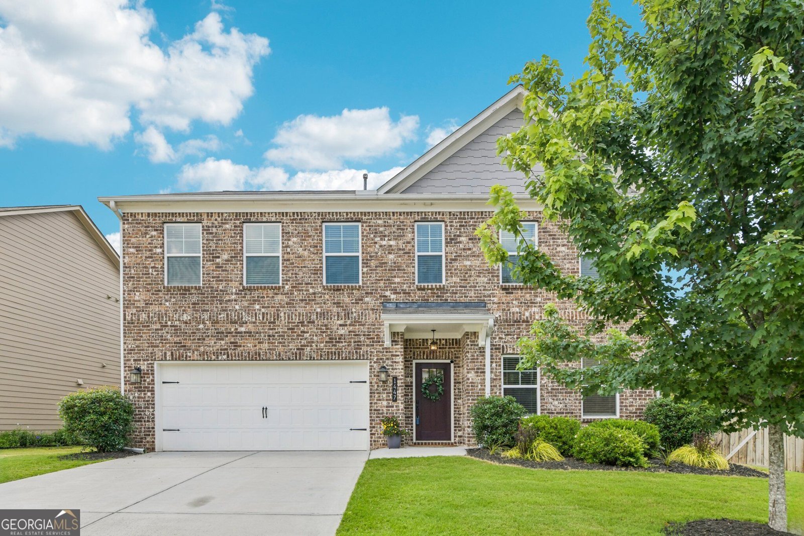 1447 Weatherbrook Circle Lawrenceville - main photo