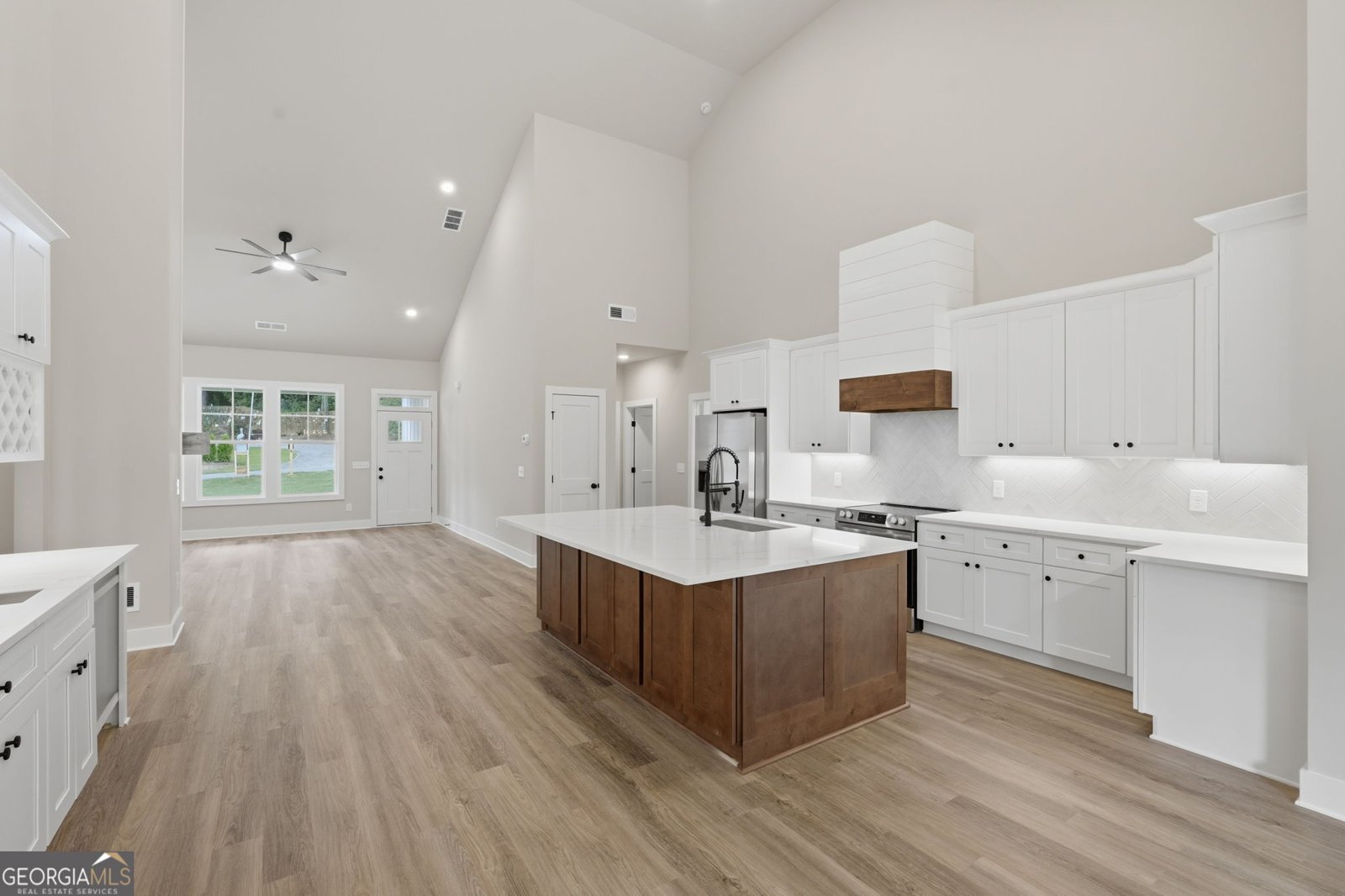 9120 Lisa Circle Gainesville - Photo 16