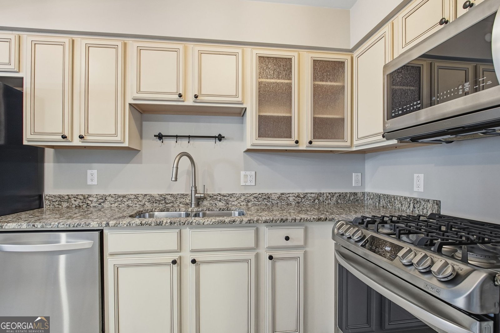 6980 Roswell Road Sandy Springs - Photo 12