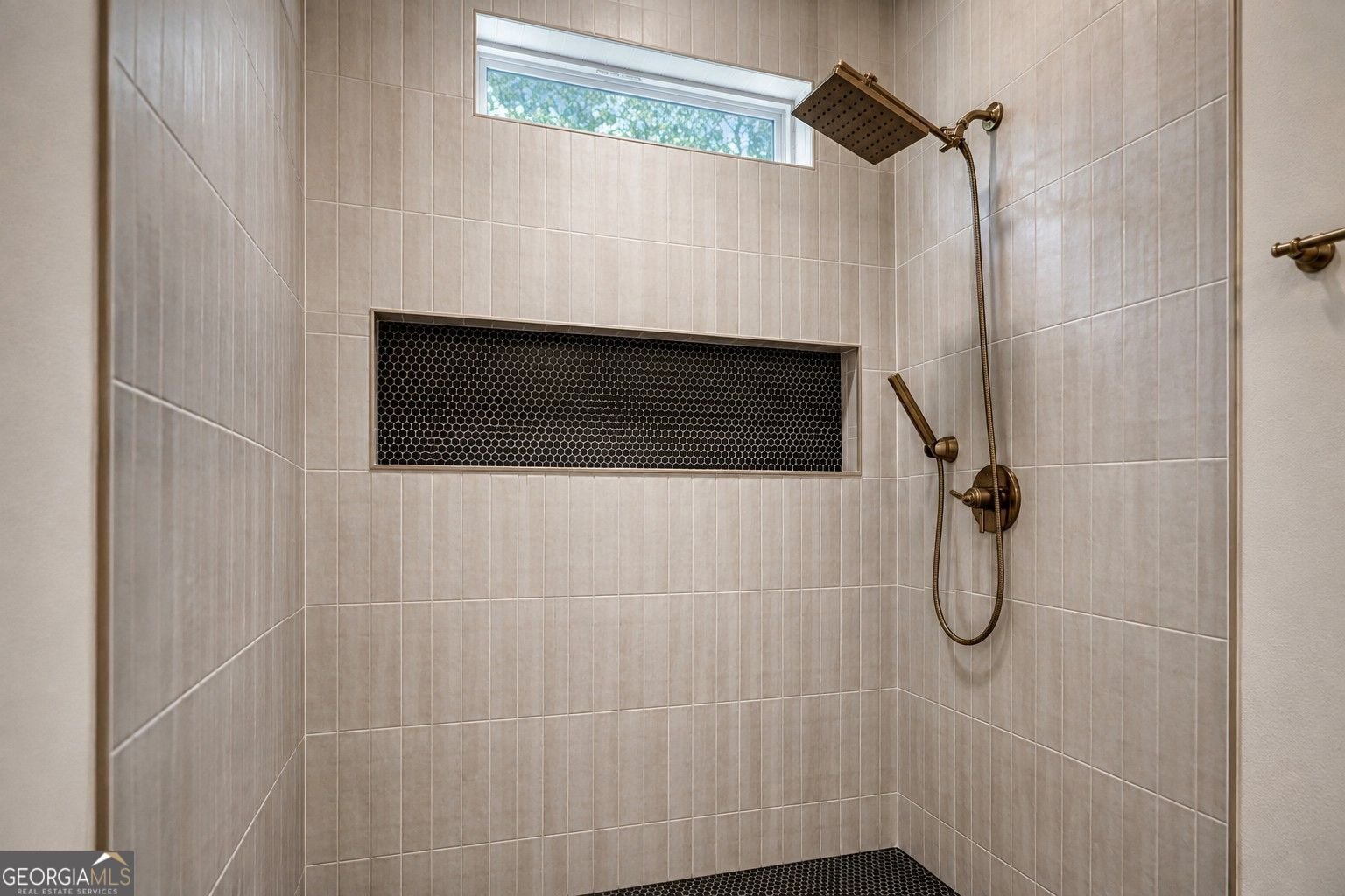 1321 Aqua Rd Madison - Photo 33