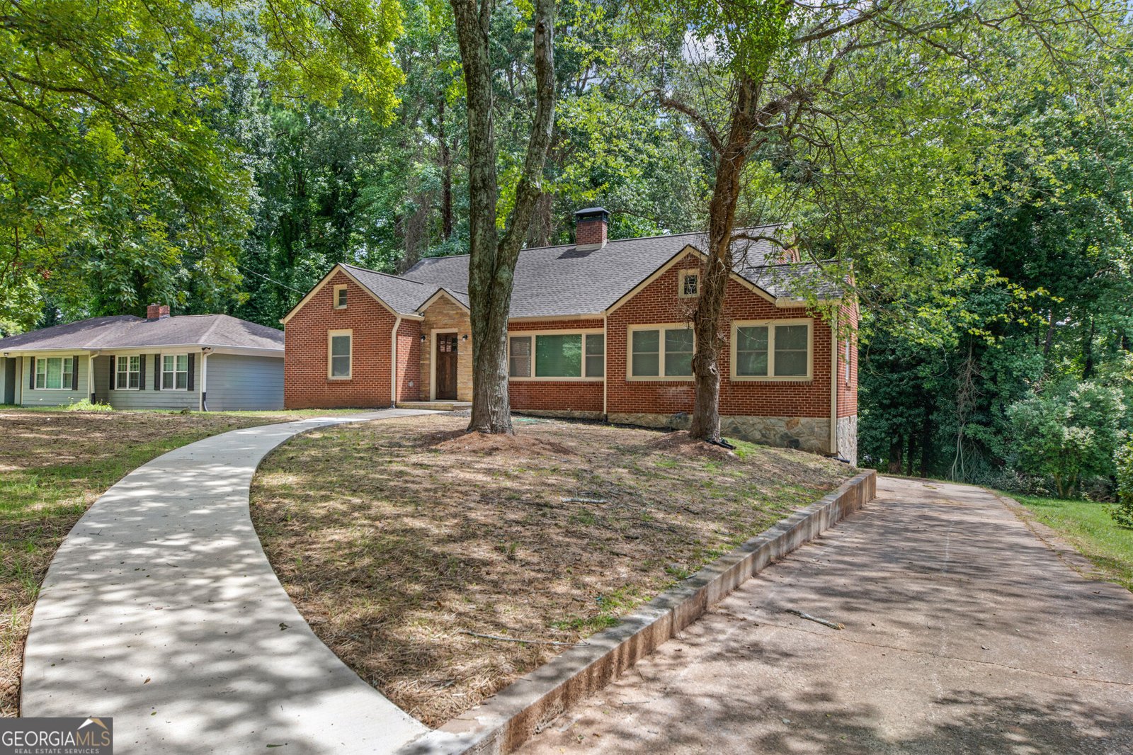2188 Beecher Road Atlanta - main photo