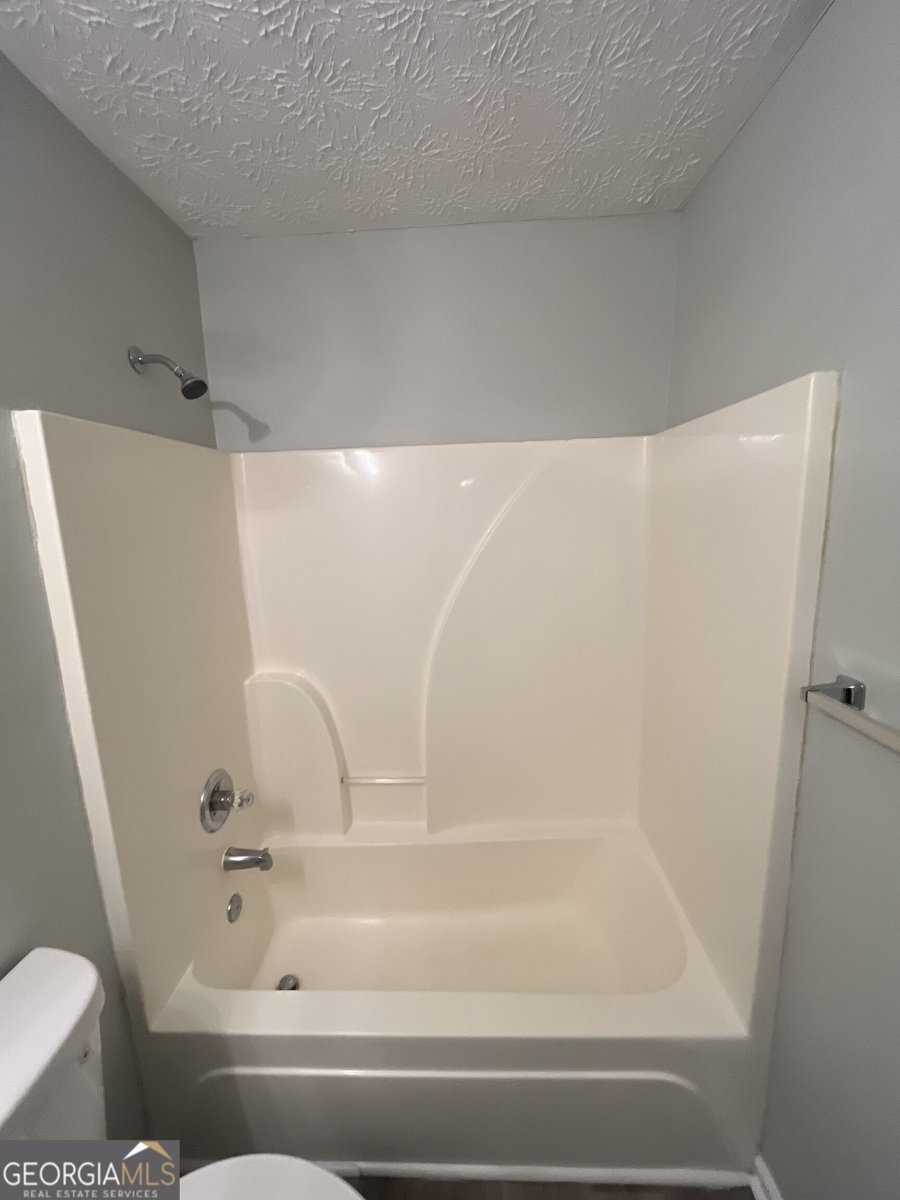 35 Creekview Court Covington - Photo 11