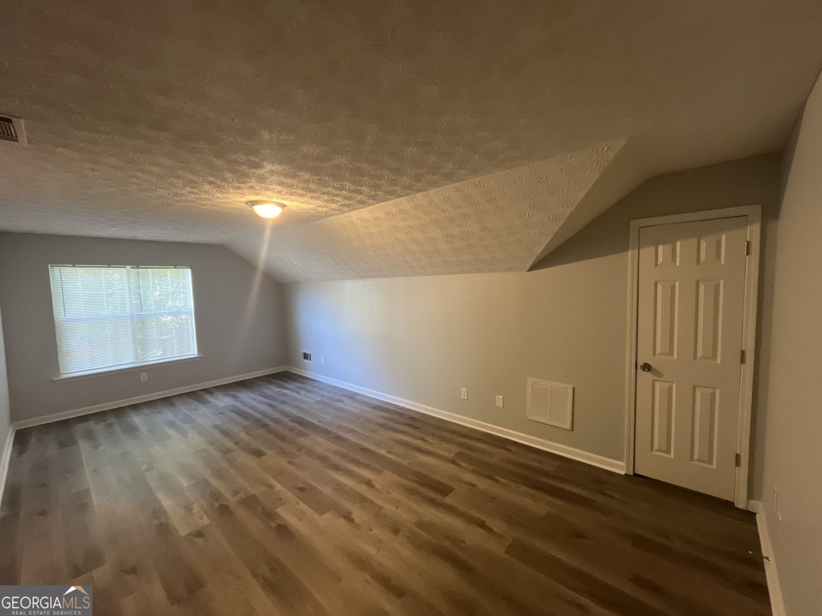 35 Creekview Court Covington - Photo 20