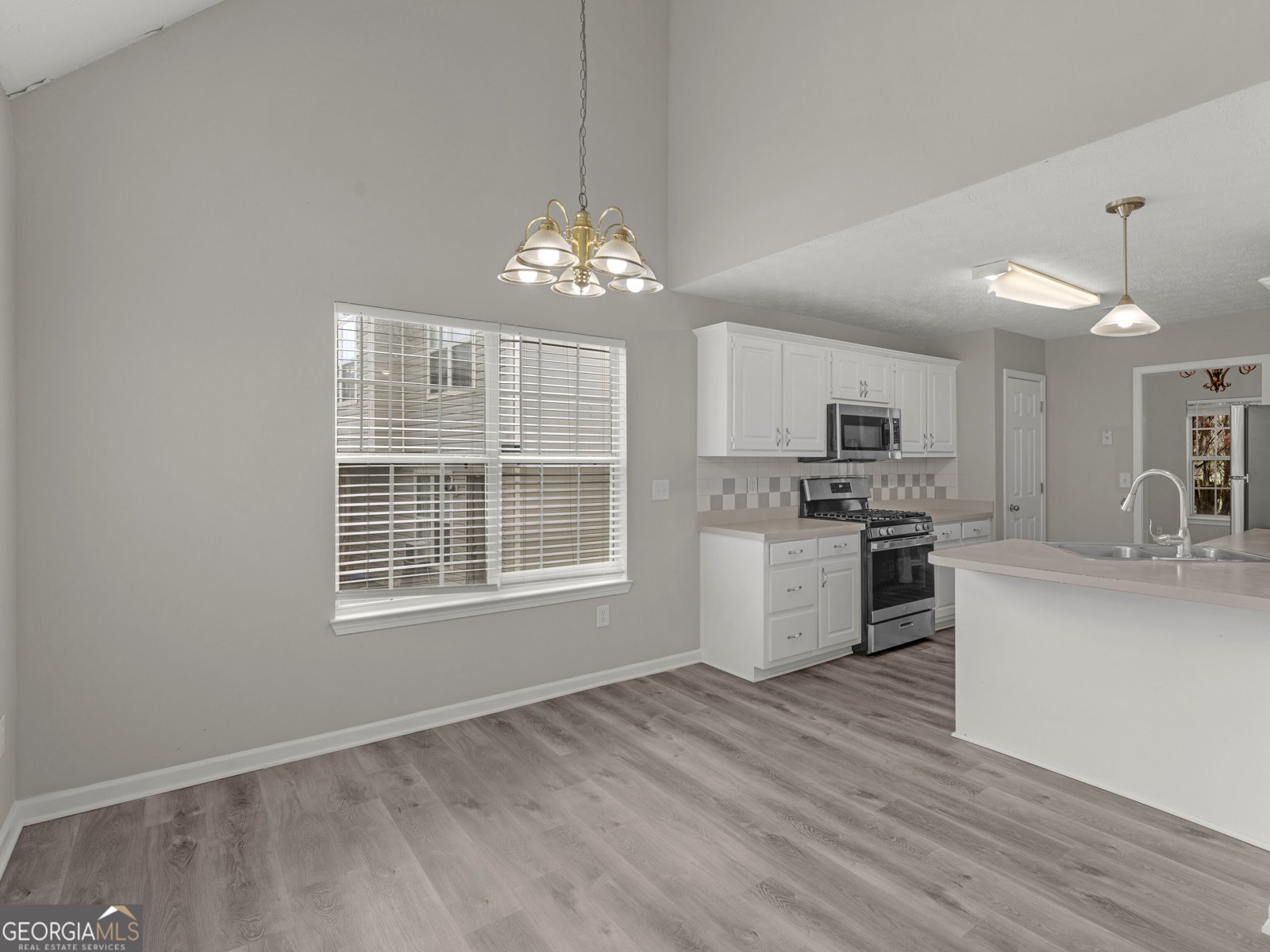 11704 Spring Lake Way Fayetteville - Photo 15