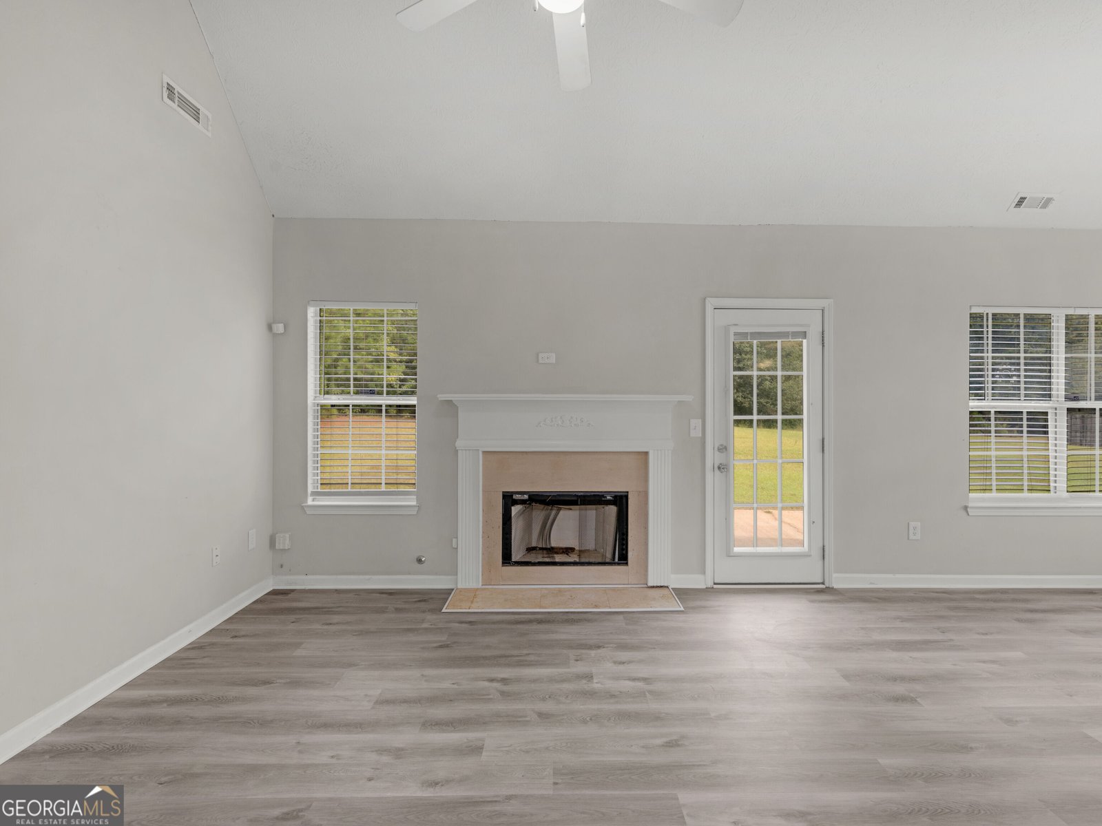 11704 Spring Lake Way Fayetteville - Photo 18