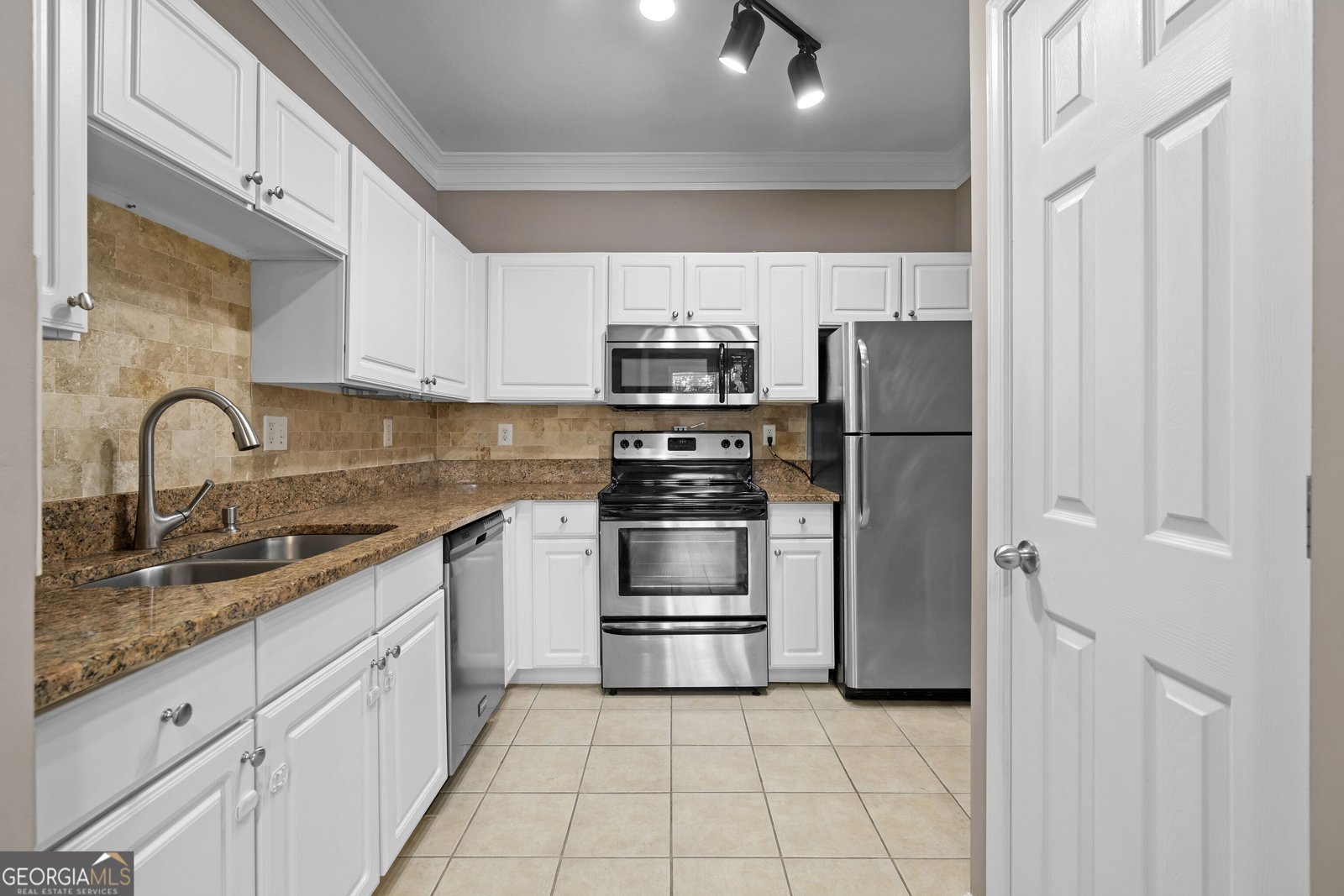 1850 Cotillion Drive Atlanta - Photo 18