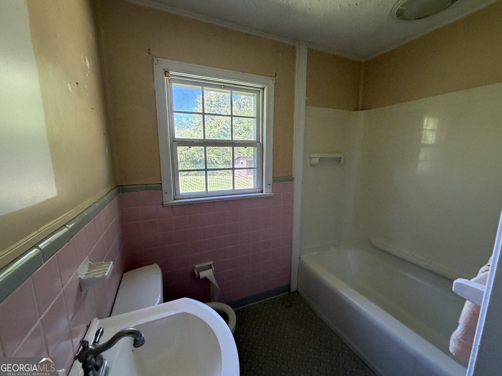 202 Coosawattee Avenue Rome - Photo 9