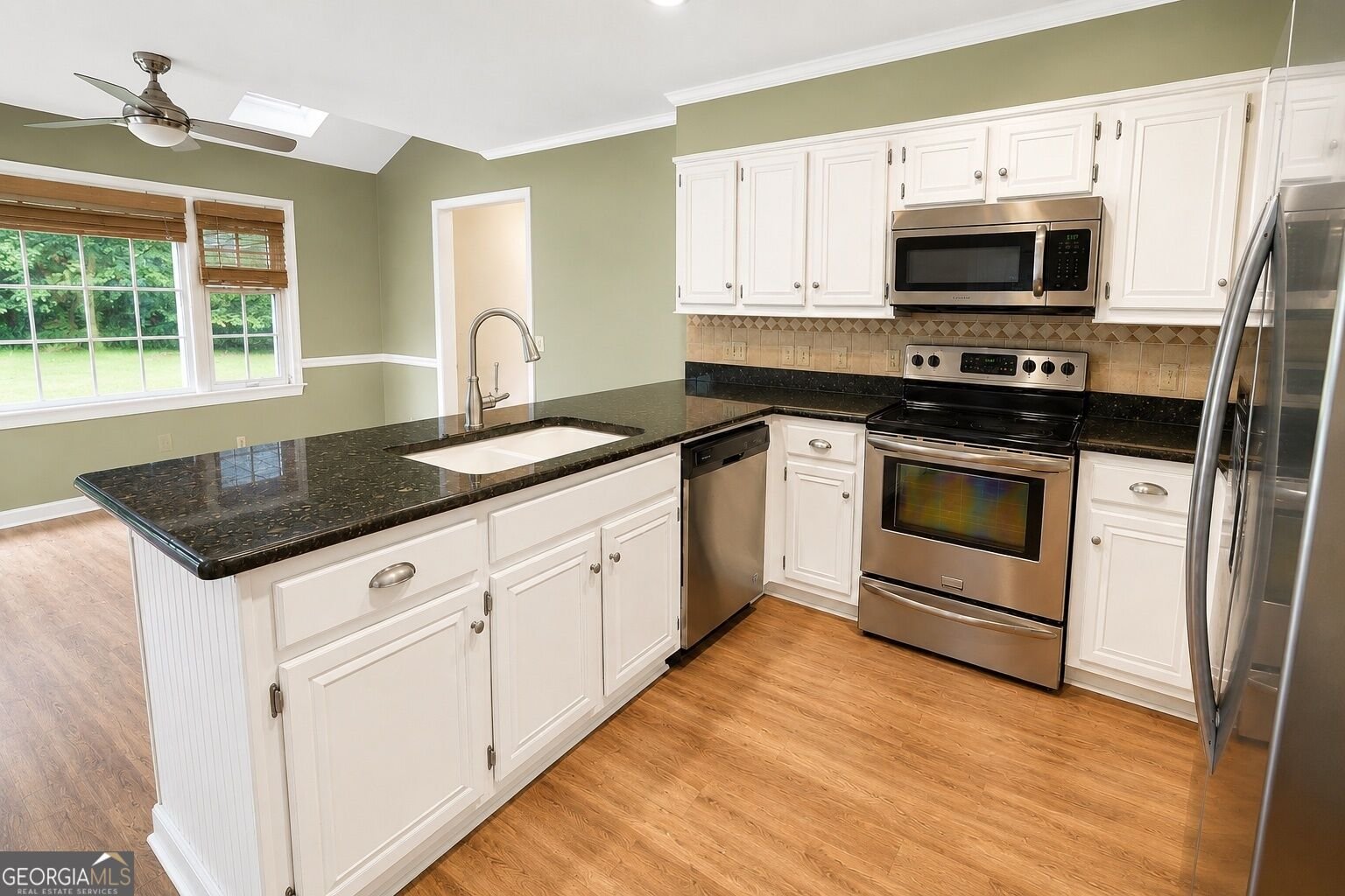1820 Chestnut Grove Drive Marietta - Photo 7