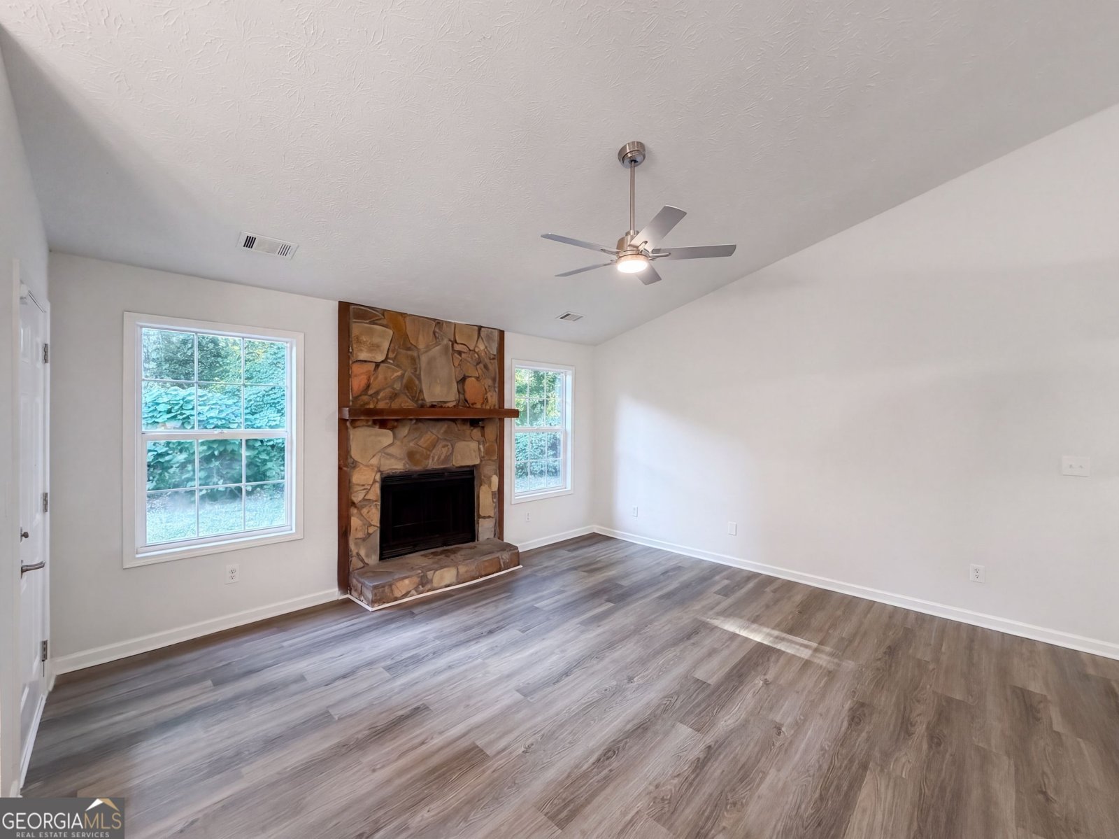 5857 Mistyview Drive Rex - Photo 8