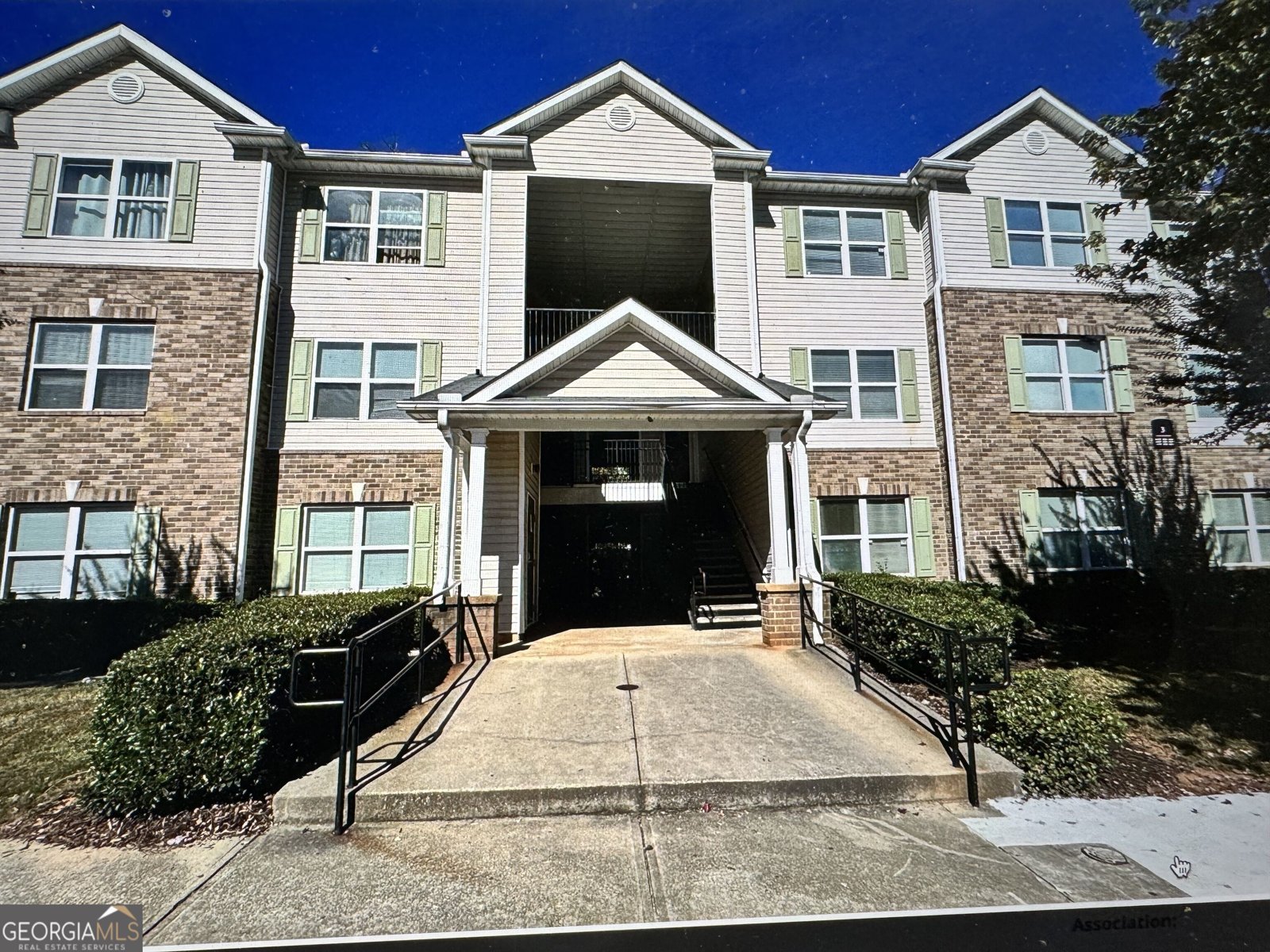 3203 Fairington Ridge Circle Lithonia - main photo
