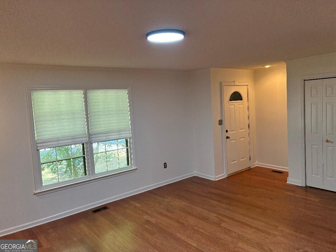 143 Stonybrook Court Freeport - Photo 10