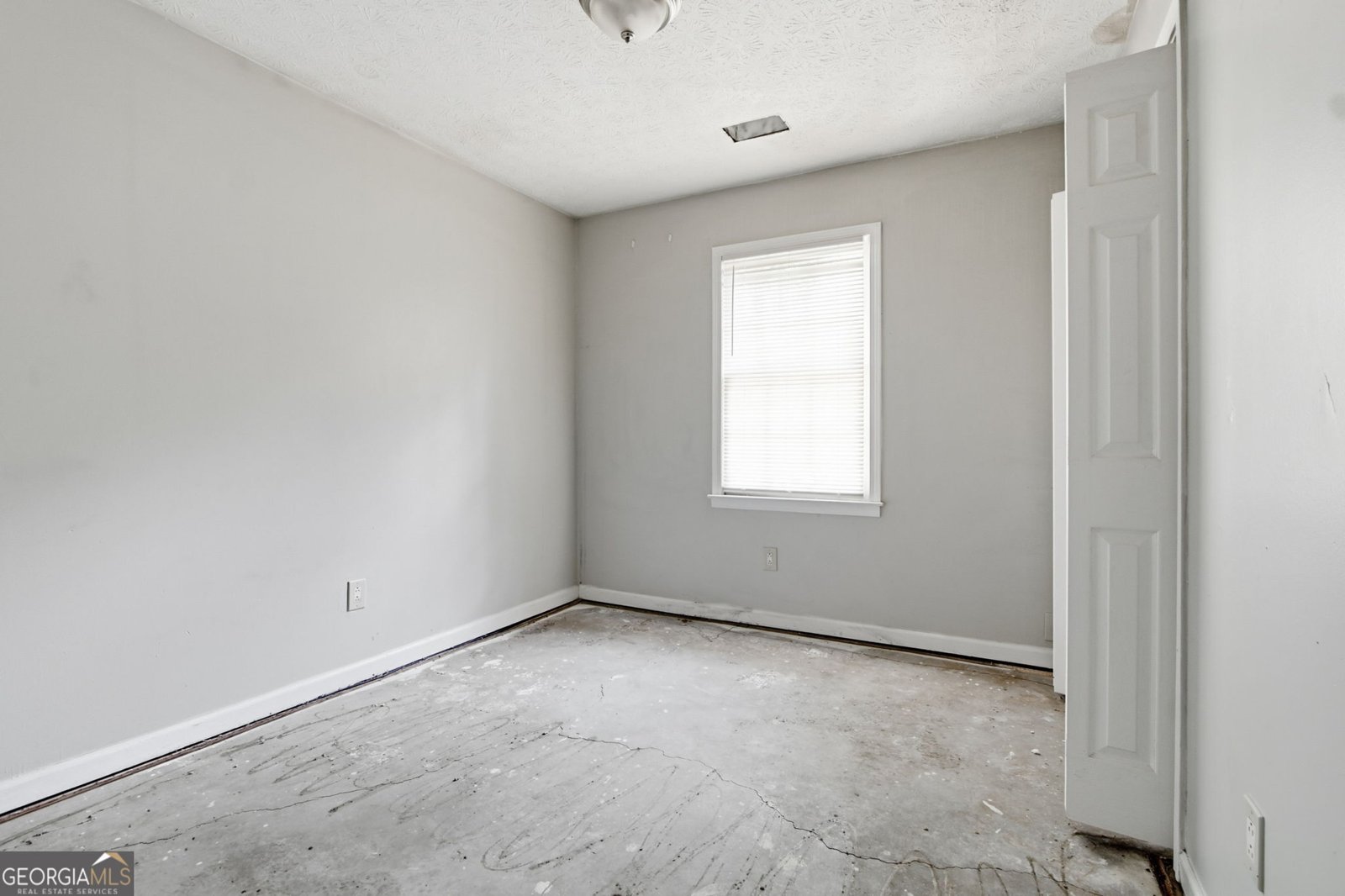 1411 Windy Hill Court Conyers - Photo 13