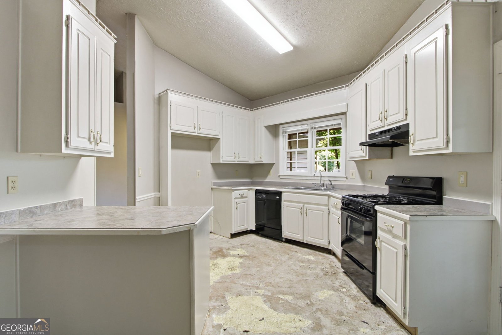 1411 Windy Hill Court Conyers - Photo 8