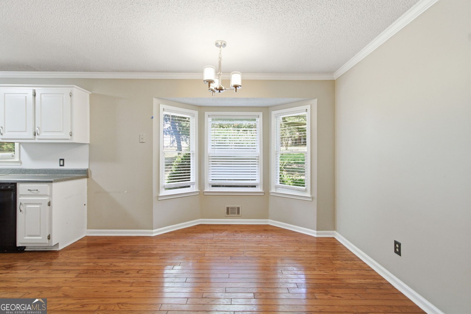 226 David Larsen Drive Stockbridge - Photo 15