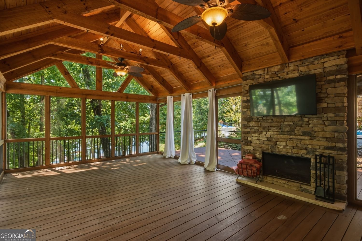 7875 Robin Road Cumming - Photo 11