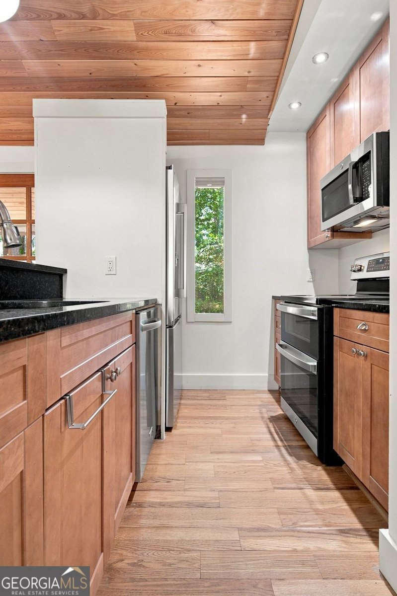 7875 Robin Road Cumming - Photo 18