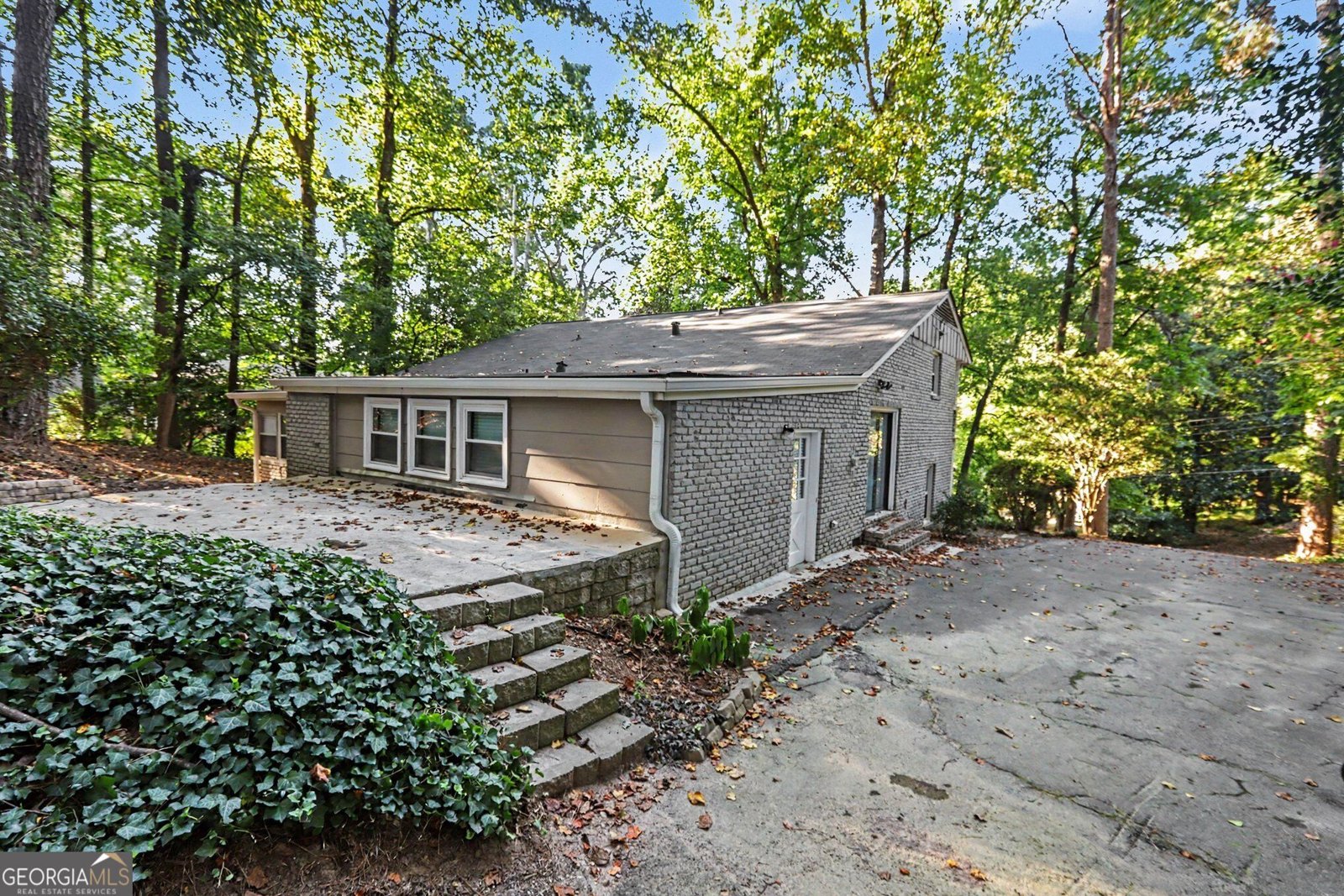 1545 Old Spring House Lane Atlanta - Photo 18