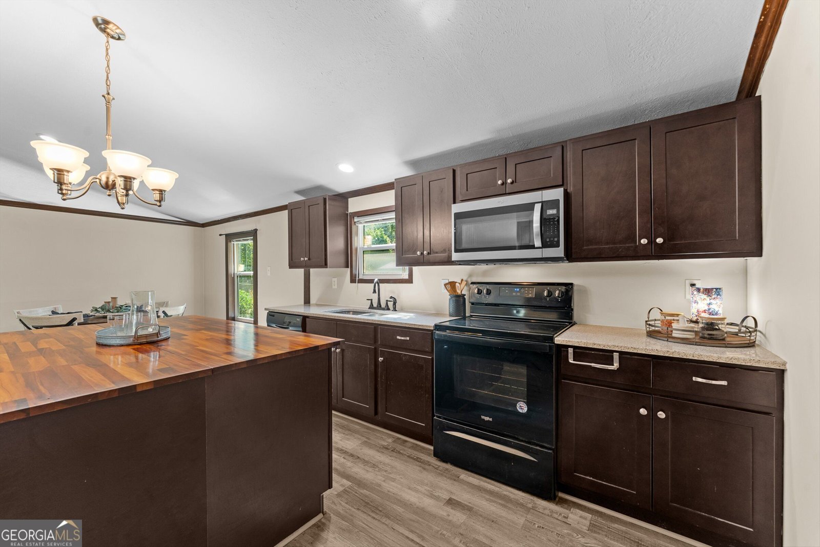 180 Lucious Street Pembroke - Photo 10