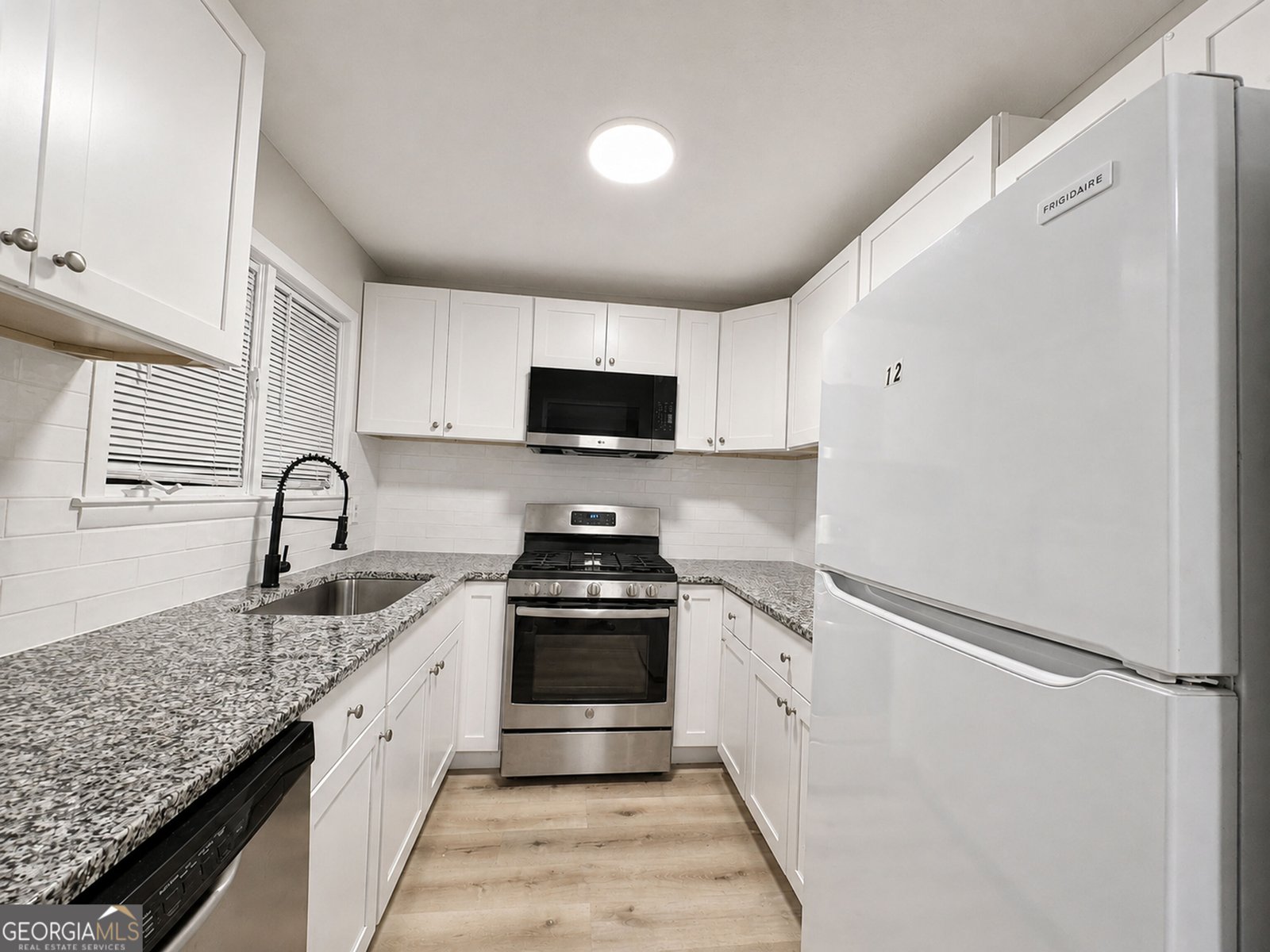 1809 Ashborough Cir SE Marietta - Photo 7