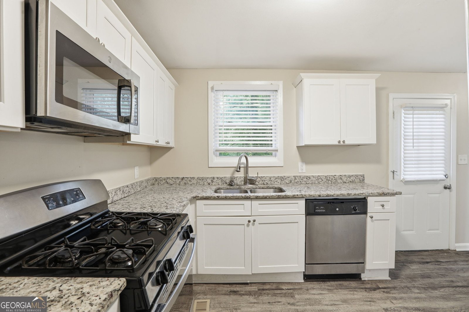 1678 Lee Street Decatur - Photo 14