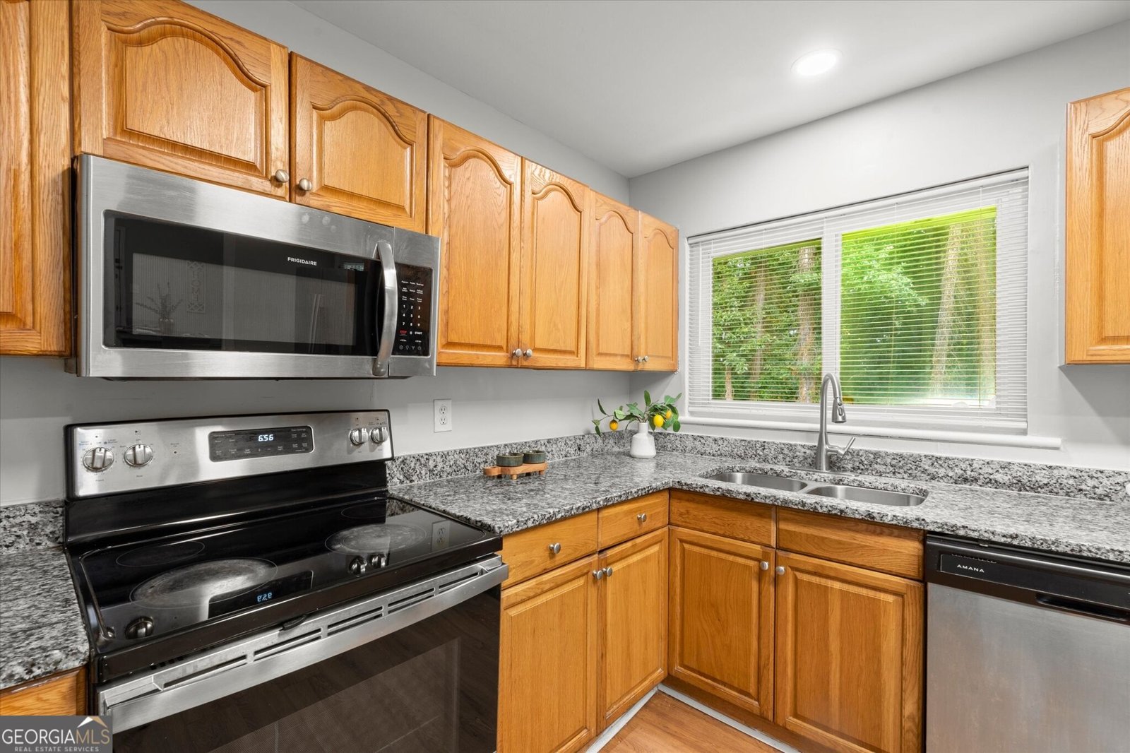 677 Hairston Road Stone Mountain - Photo 14