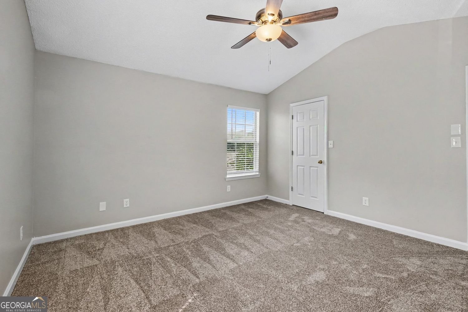 7471 Chads Circle Jonesboro - Photo 12