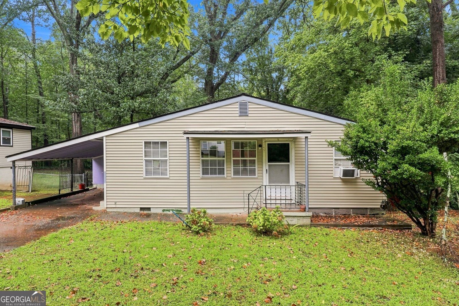 3141 Mckenzie Road East Point - main photo