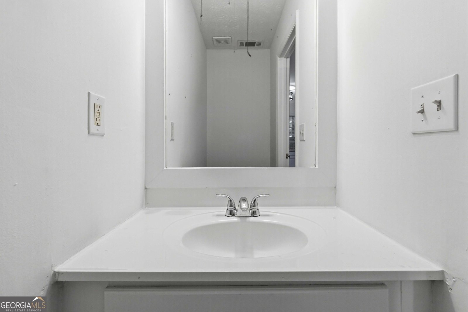 5451 Hedgeflower Court Stone Mountain - Photo 12