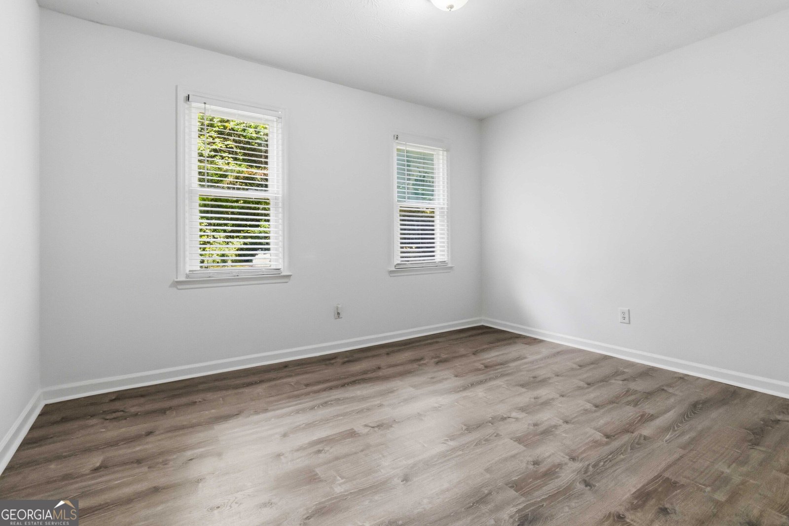 5451 Hedgeflower Court Stone Mountain - Photo 20