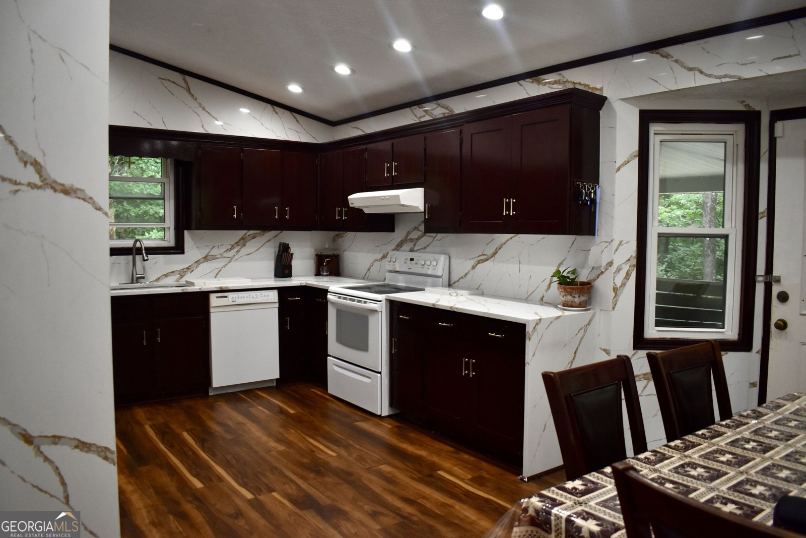 274 Russell Ridge Drive Lawrenceville - Photo 9