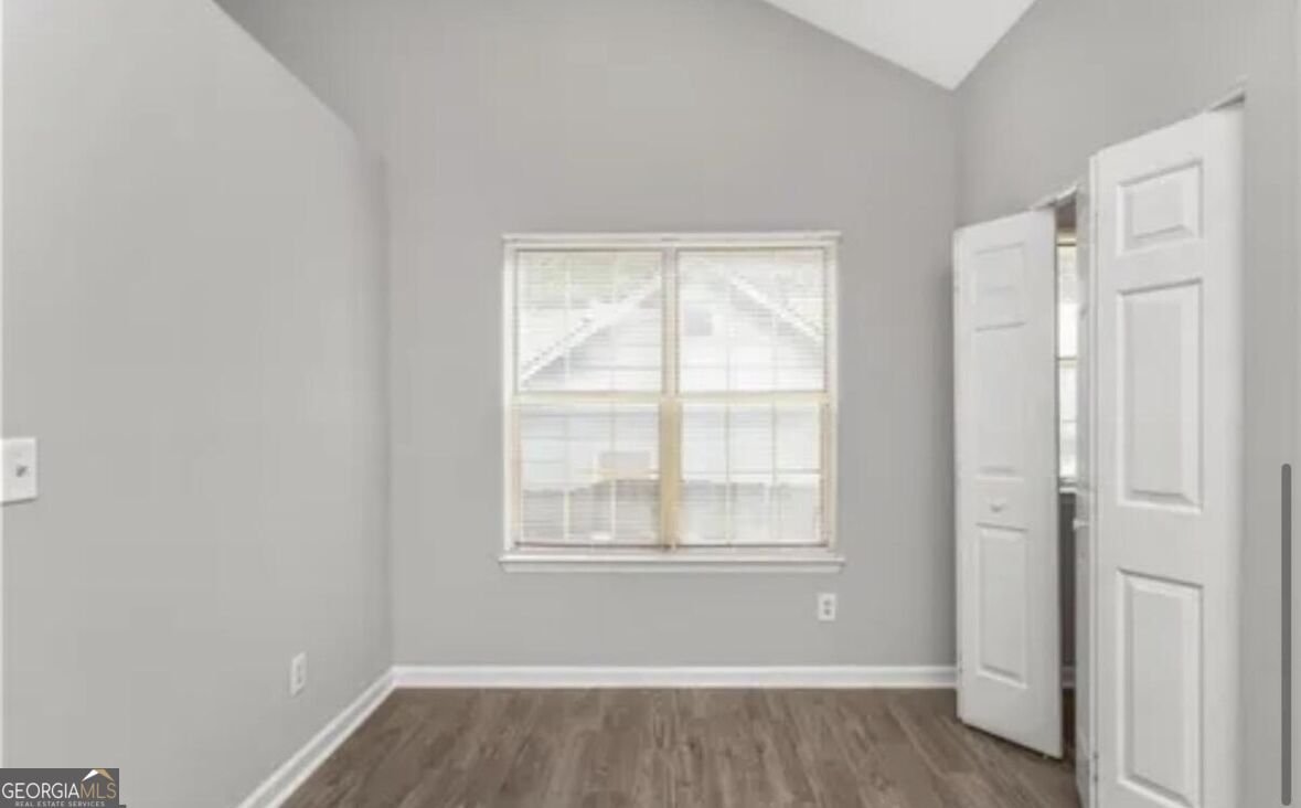 956 Forest Path Stone Mountain - Photo 11
