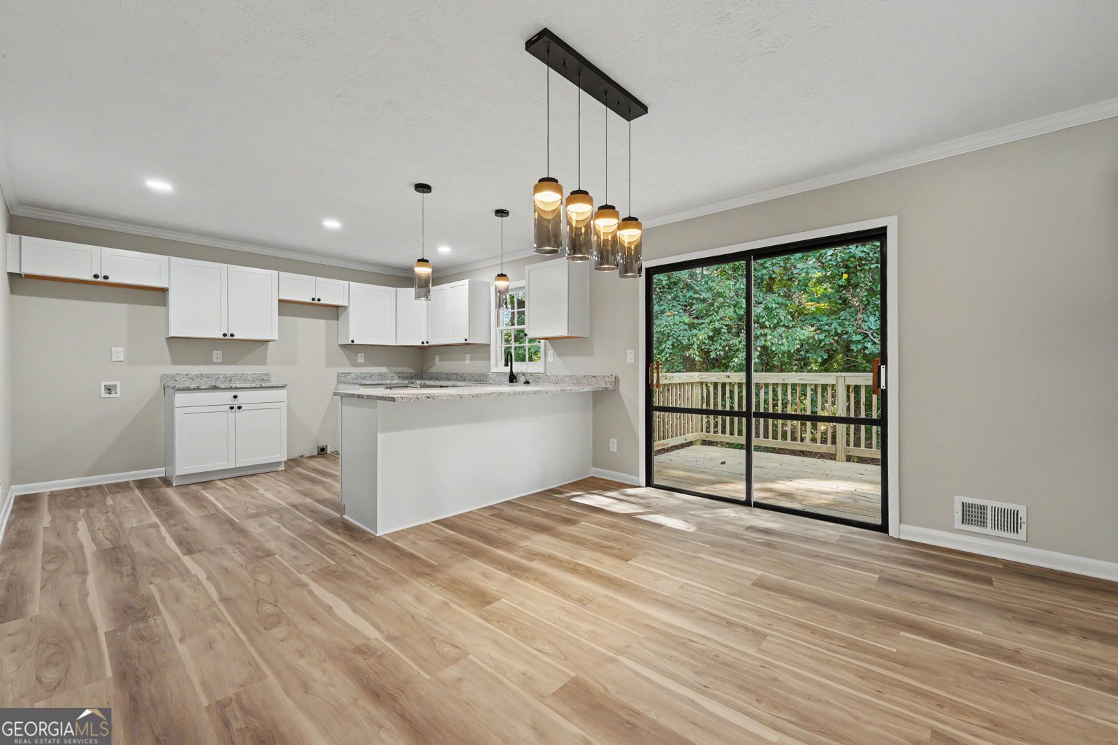 6200 Auburn Drive Riverdale - Photo 7