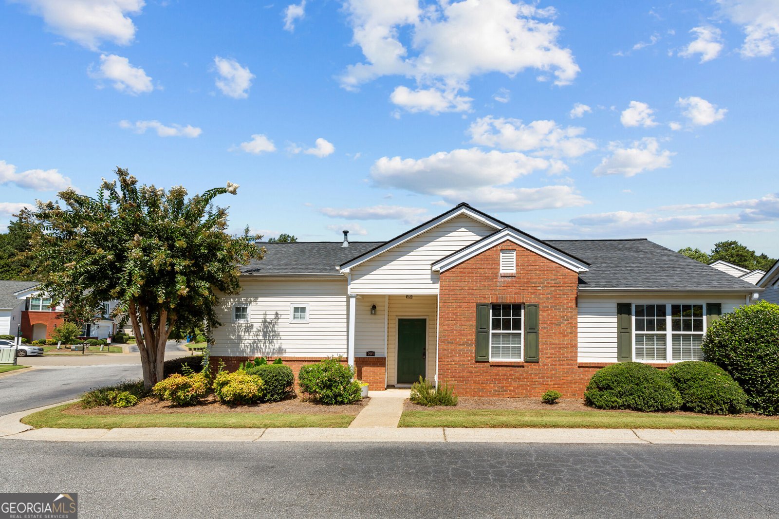 201 Harmony Court Milton - main photo