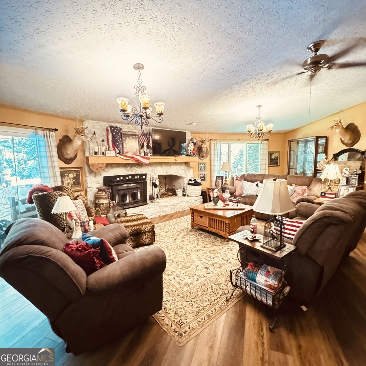 1027 1st Ave Avenue Centre - Photo 12