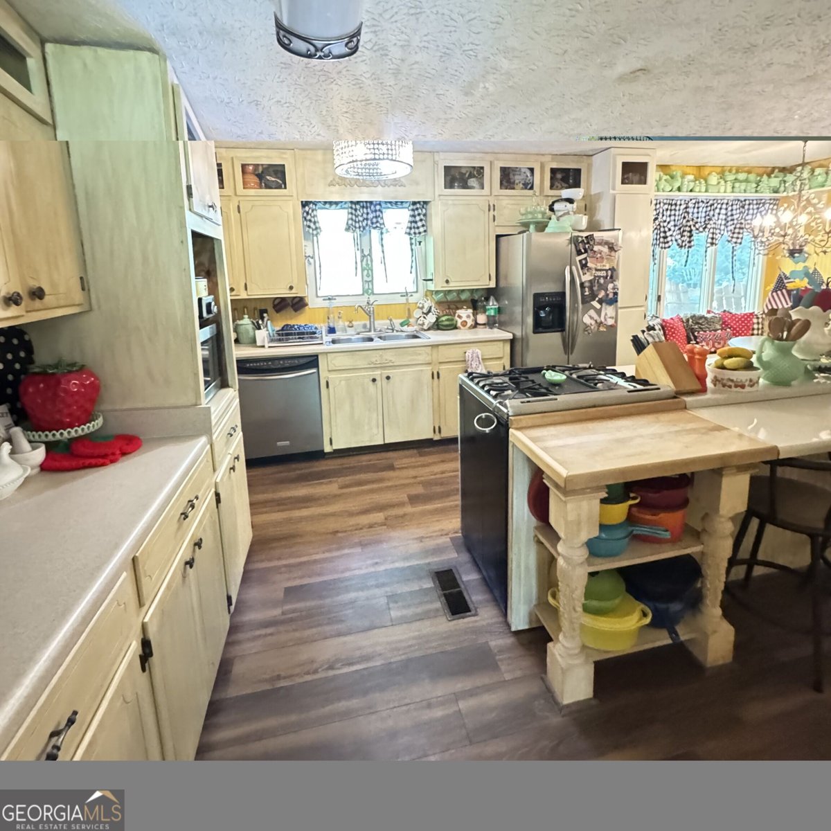 1027 1st Ave Avenue Centre - Photo 21