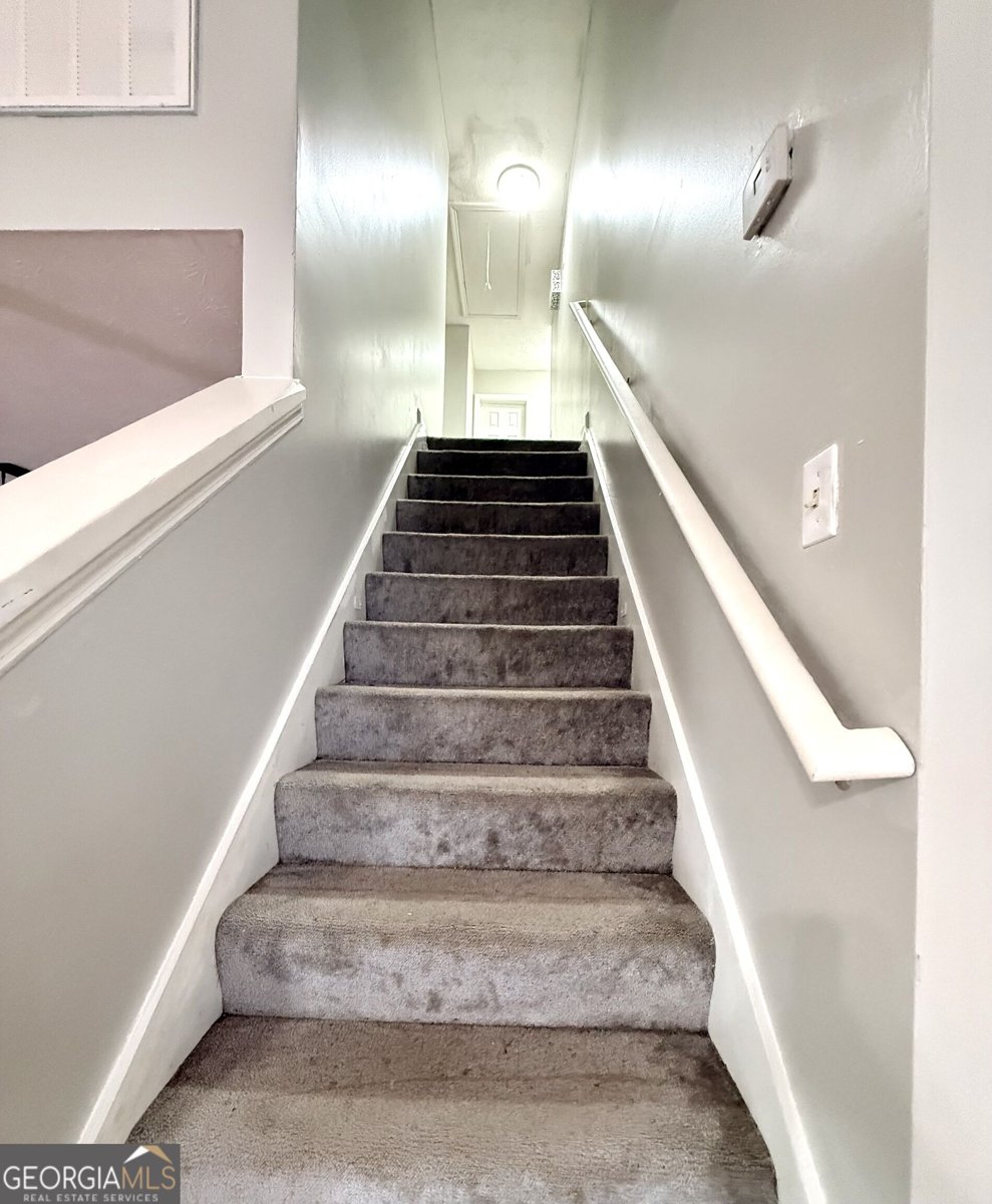 407 Sheppard Crossing Court Stone Mountain - Photo 27