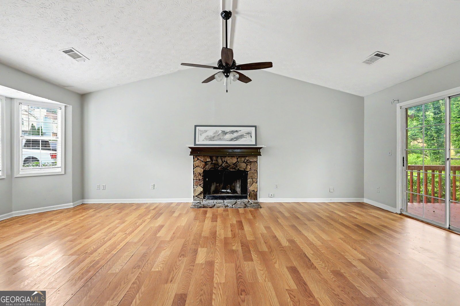 407 Sheppard Crossing Court Stone Mountain - Photo 7