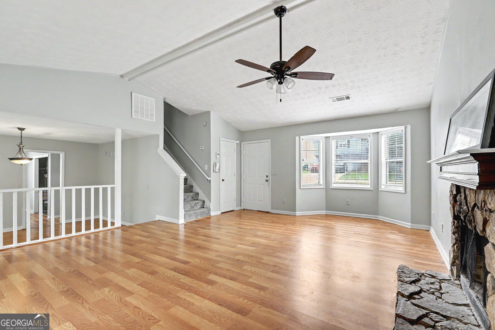 407 Sheppard Crossing Court Stone Mountain - Photo 8