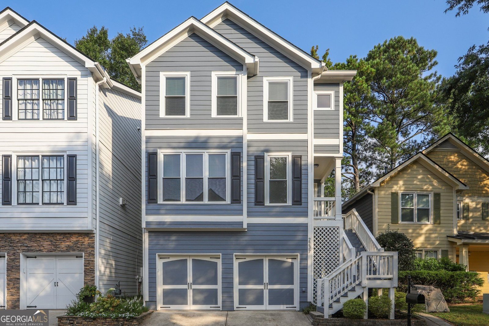 2237 Parkview Court Atlanta - main photo