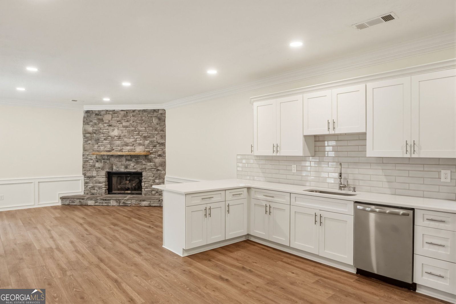 709 Oak Moss Drive Lawrenceville - Photo 15