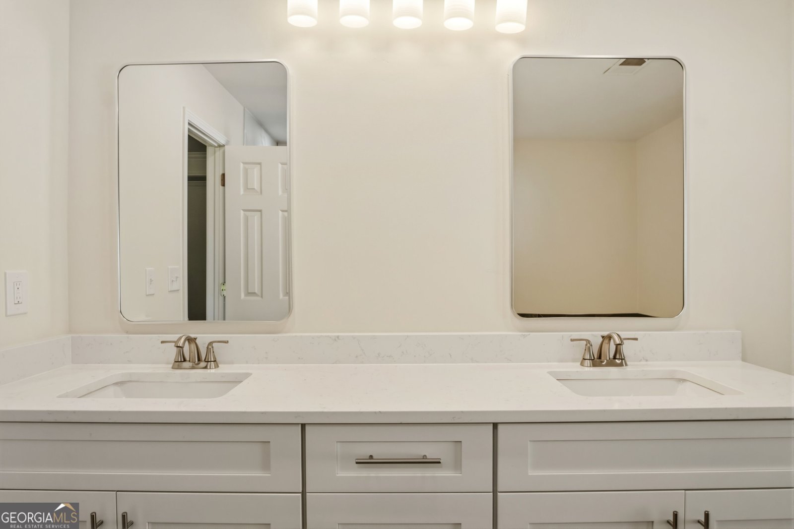 709 Oak Moss Drive Lawrenceville - Photo 31
