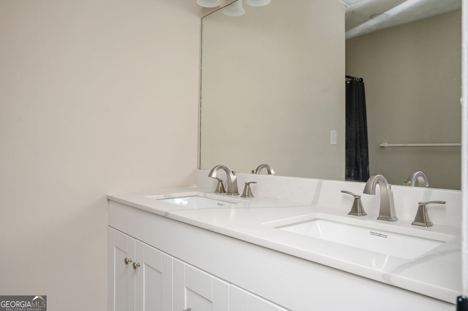 1130 Mannbrook Drive Stone Mountain - Photo 32