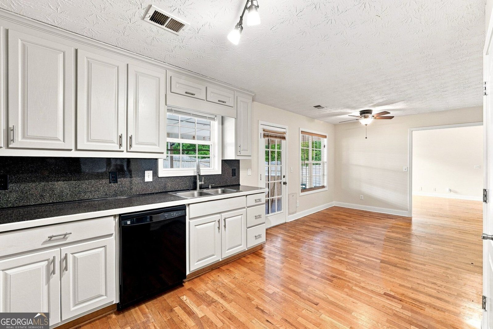 4120 Savannah Ridge Trace Loganville - Photo 17