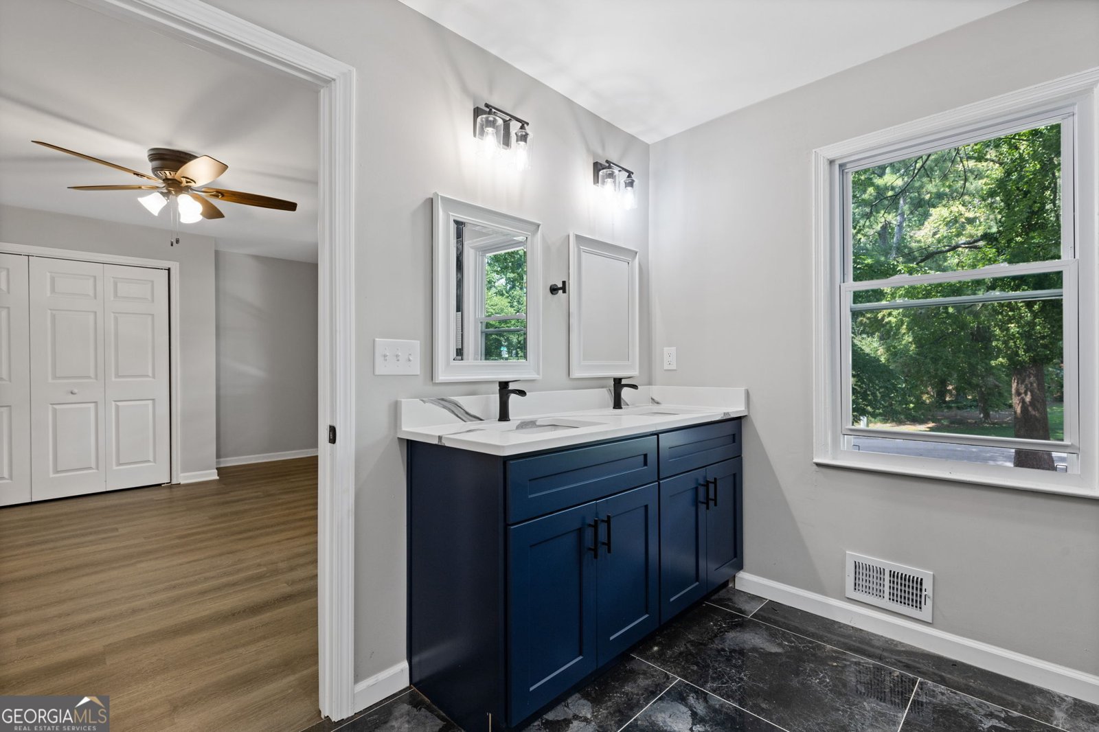 2176 Deer Trail Suwanee - Photo 18