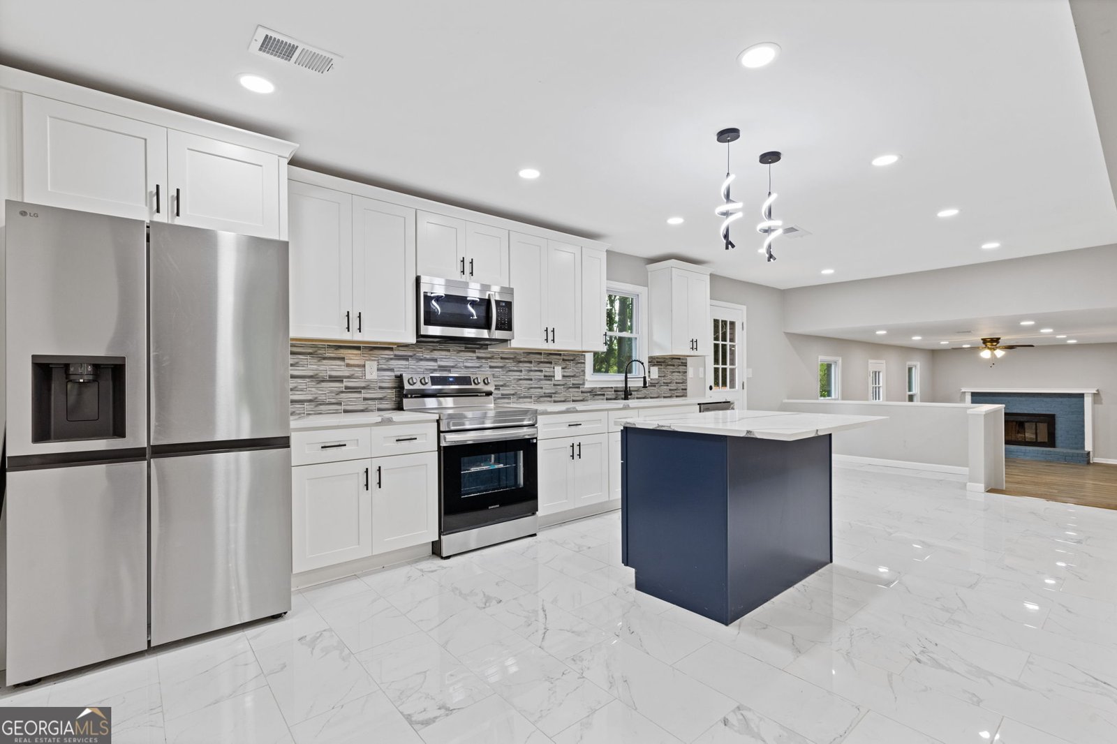2176 Deer Trail Suwanee - Photo 6