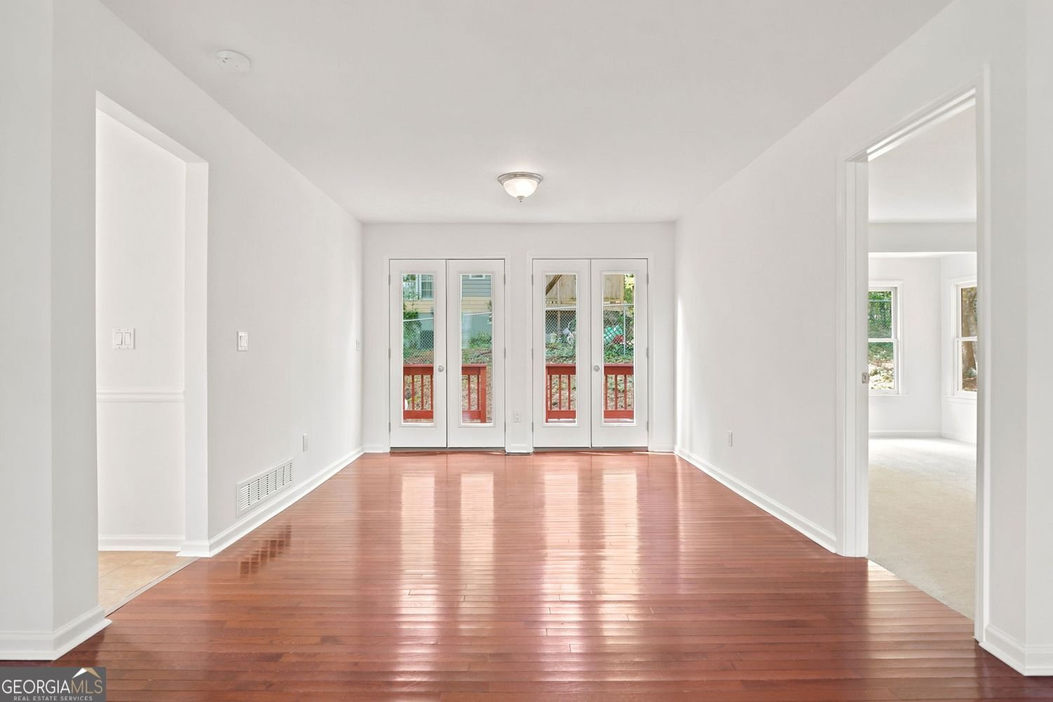 1632 Oakwood Court Marietta - Photo 7